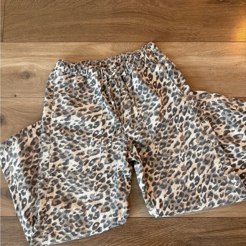 Aerie Leopard Print Casual Pants